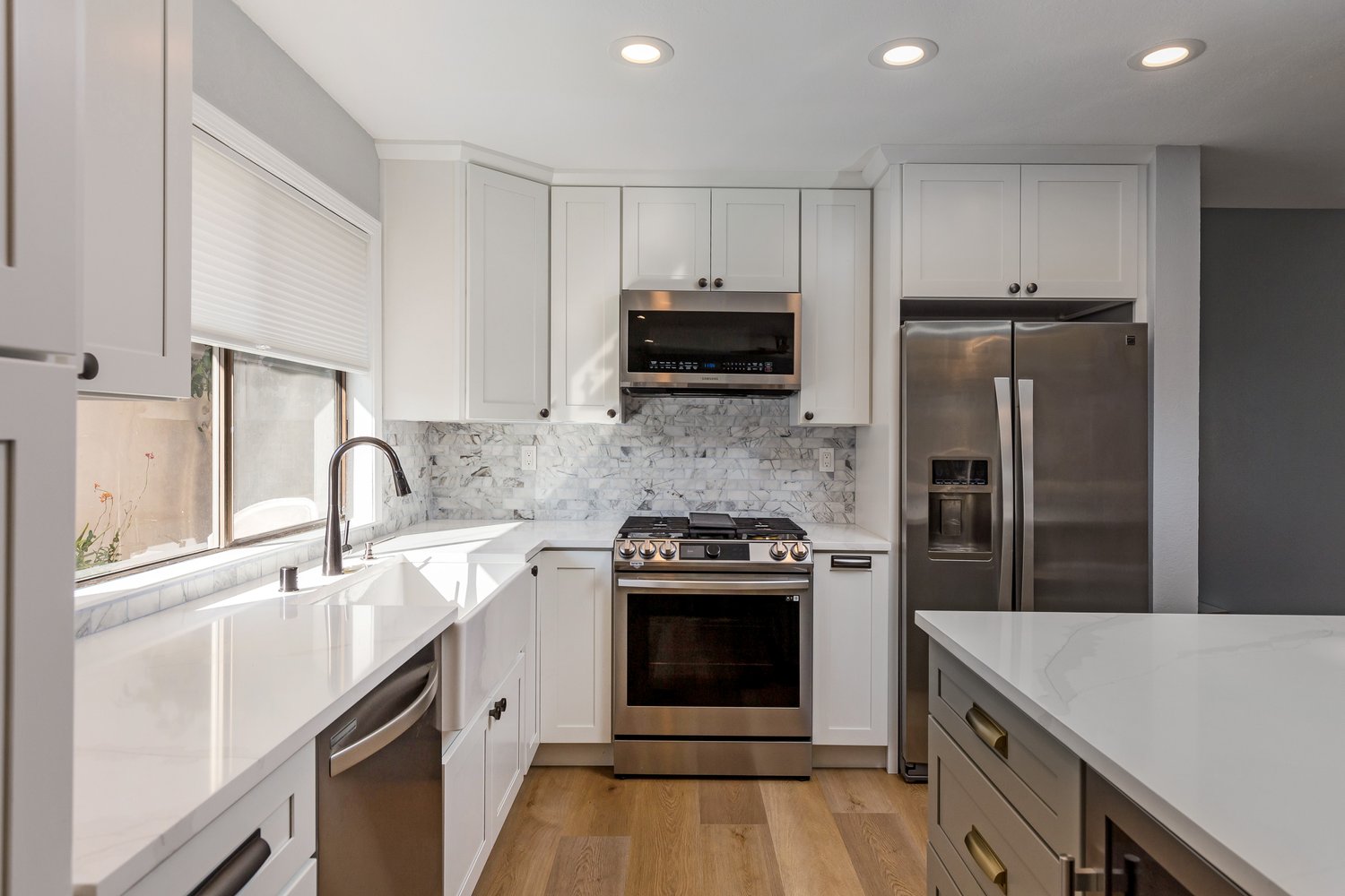 Cabinet full house customization